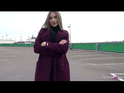 ❤️ CERCETAȘUL GERMAN ESTE UN VIS ATINGÂNDU-L PE STEELE, TELL-UL DIN PARCARE ȘI SEXY PENTRU BANI ❤❌ at porn ro.sexvideogif.ru ❌️